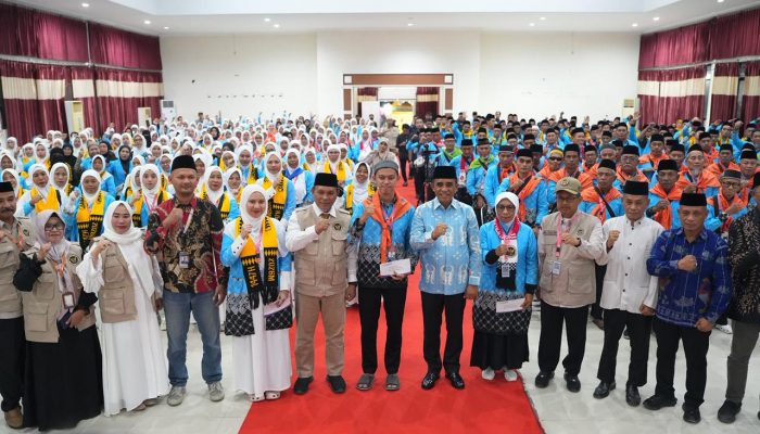 Anwar Hafid Lepas 1.751 Jemaah Haji Sulteng: Ini Undangan Langsung dari Allah