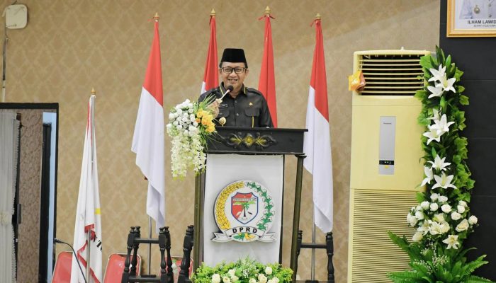 Bupati Tojo Una-Una Hadiri Rapat Paripurna Pembahasan Pertanggungjawaban APBD 2025