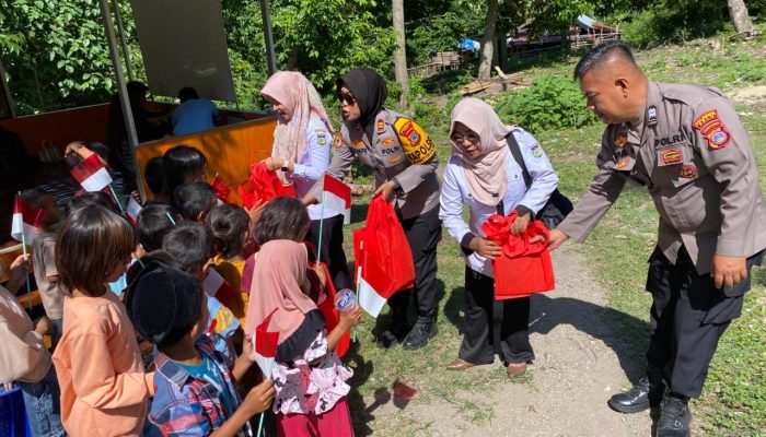 Dukung Literasi Anak, Polsek Mantikulore Resmikan Rumah Baca di Kawasan Uwentumbu