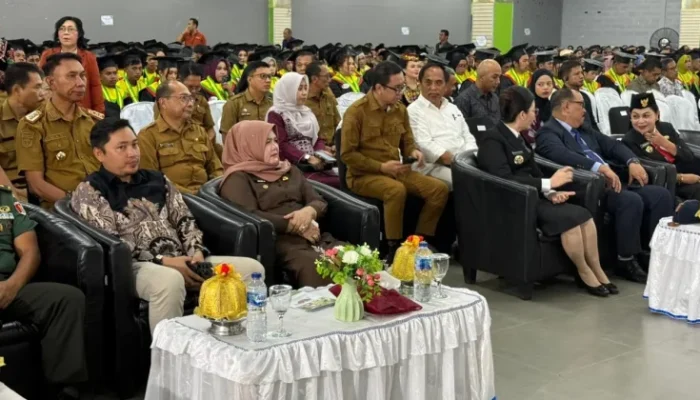 Wabup Touna Hadiri Wisuda UNSIMAR, Dorong Lulusan Berkontribusi bagi Daerah