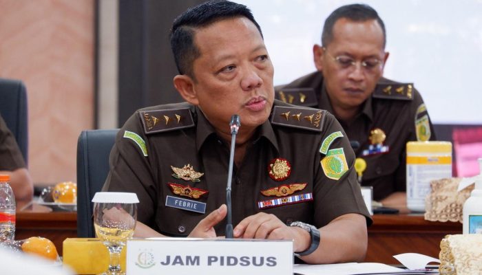 Resmi Jadi Tahanan, Febrie Adriansyah Dibawa ke Rutan KPK