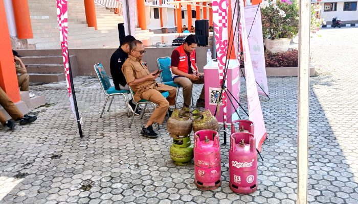 Pemkab Touna Fasilitasi Trade In LPG 3 Kg dengan Bright Gas 5,5 Kg
