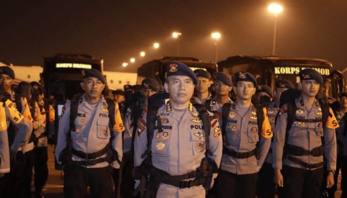 Tanggap Gempa NTT, Polri Kerahkan Tim SAR, DVI, Dokkes hingga K9