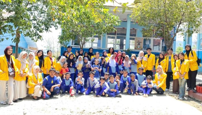 Mahasiswa Baru UWN Palu Ajak Siswa SD Inpres 3 Tondo Kenali Makanan Bergizi