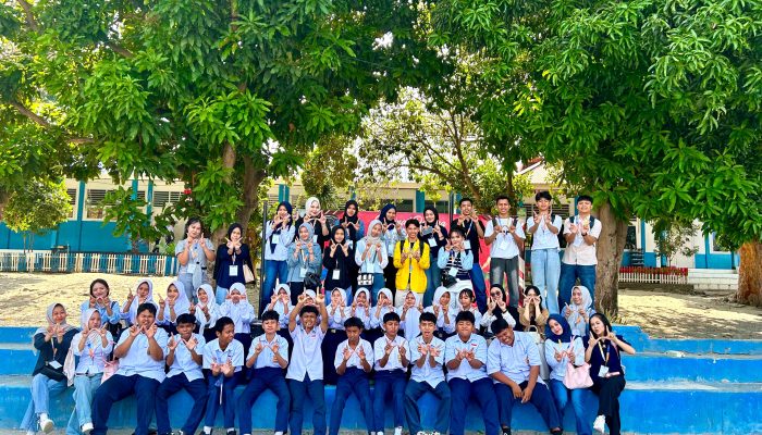 Mahasiswa Baru UWN Edukasi Siswa SMP di Palu tentang Bahaya Bullying