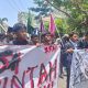 Mahasiswa dari 3 Kampus di Palu Demo di DPRD Sulteng, Ini 14 Tuntutan yang Dibawa