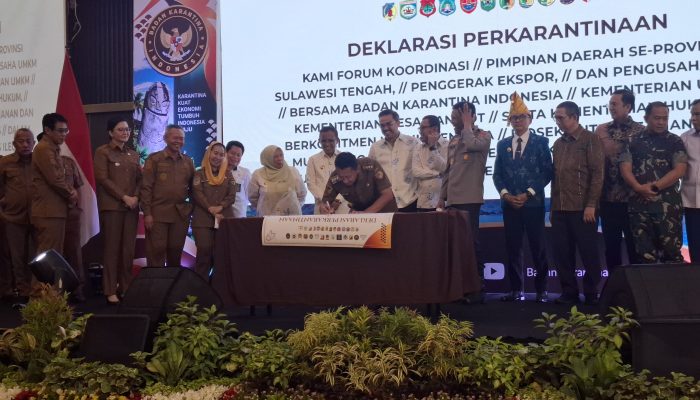Bupati Touna Hadiri Gerakan 1.000 Pelaku Usaha Berani Ekspor di Palu