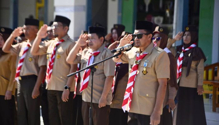 Bupati Ilham Lawidu Pimpin Upacara Hari Pramuka ke-65 di Ampana