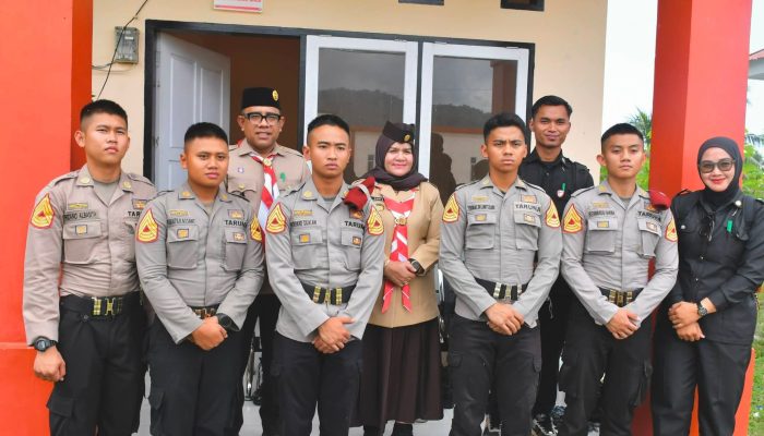 Wabup Surya Lapasiri Tinjau Pembinaan Taruna Akpol di Sekolah Rakyat Touna