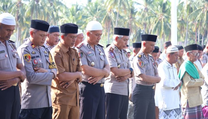 SPN Polda Sulteng dan Warga Labuan Gelar Sholat Istisqa