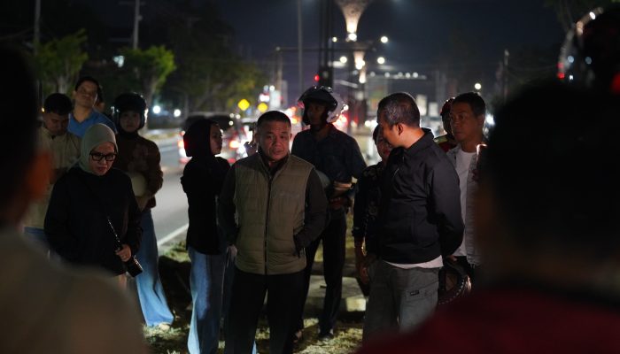 Wali Kota Palu Blusukan Malam, Soroti Jalan, Drainase hingga Minimnya Penerangan