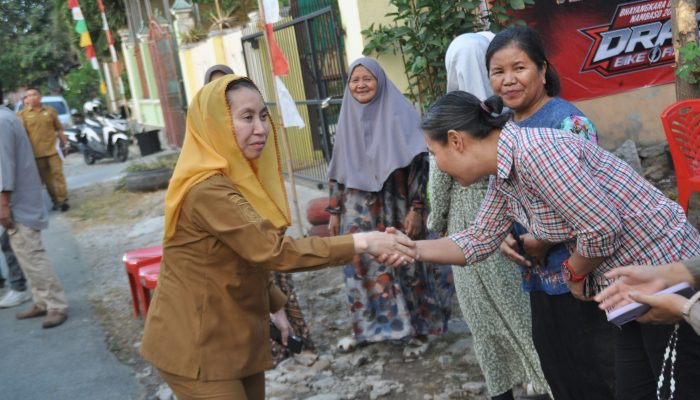 Semarak HUT ke-48 Palu, Wawali Imelda Pantau Lomba Kebersihan di Talise