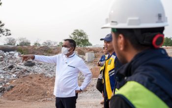 Anwar Hafid Tinjau Pembangunan Hutan Kota, Fasilitas Olahraga Berstandar Internasional Disiapkan