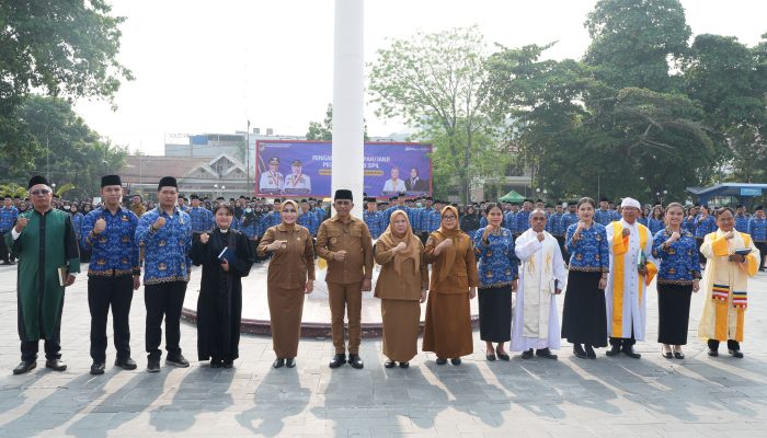 422 PNS Pemprov Sulteng Diambil Sumpah, Anwar Hafid Dorong Birokrasi Profesional
