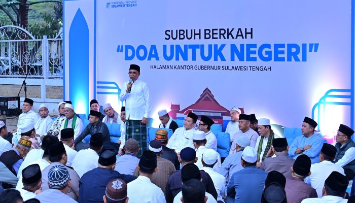 Gubernur Anwar Hafid Ajak Masyarakat Perkuat Doa dan Ibadah Hadapi Kabut Asap di Sulteng