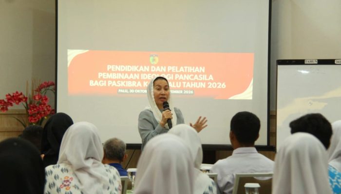 Buka Diklat Paskibra 2026, Wawali Palu Ingatkan Pelajar Tak Dikendalikan AI